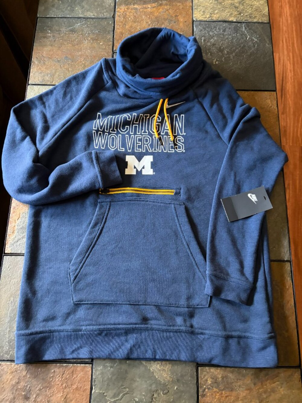 Michigan Wolverines Nike women's cowl neck pullover sweatshirt NWT size S